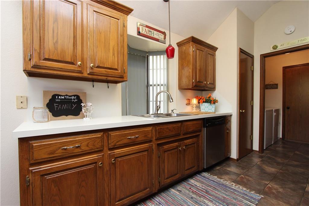 400 Rhoades Ct, Norman, OK 73072 photo 13