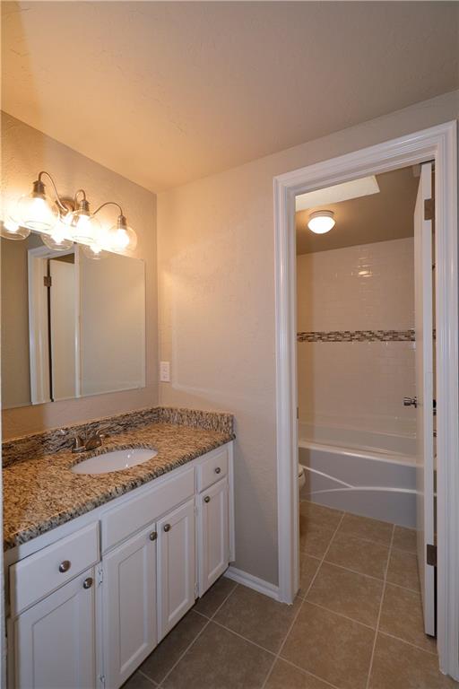2117 Briarcliff Dr, Moore, OK 73170 photo 10