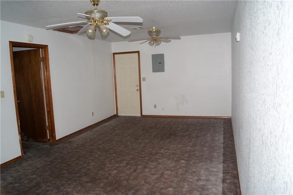 515 S 8th St, Mcloud, OK 74851 photo 19