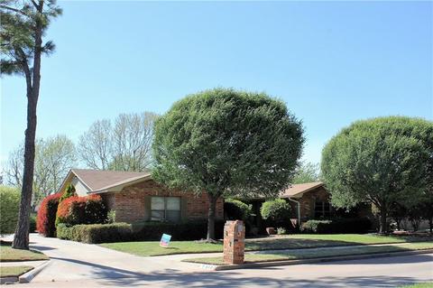813 Canterbury Blvd, Altus, OK 73521 photo 1