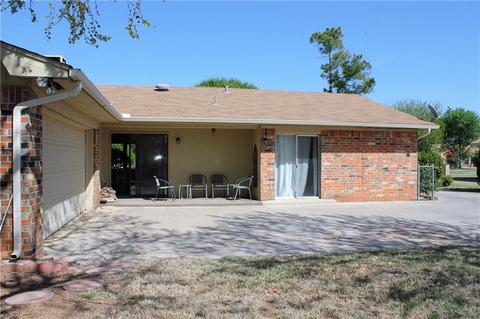 813 Canterbury Blvd, Altus, OK 73521 photo 28