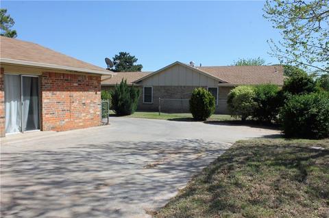 813 Canterbury Blvd, Altus, OK 73521 photo 29