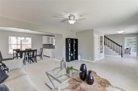 3921 Warwick Dr, Norman, OK 73072 photo 8