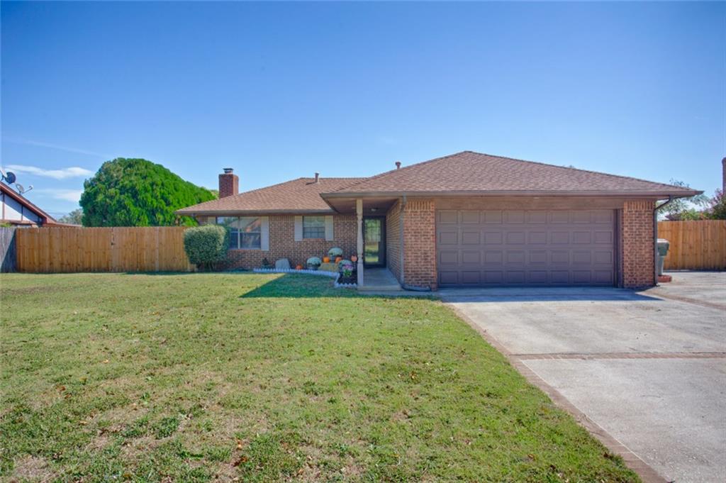 309 Christopher Dr, Chickasha, OK 73018 photo 1