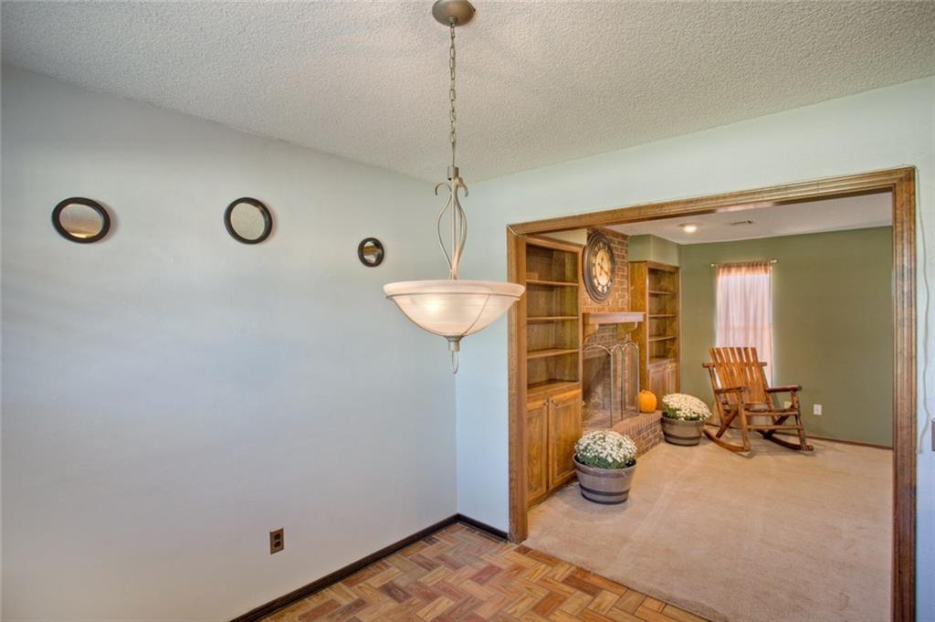 309 Christopher Dr, Chickasha, OK 73018 photo 8