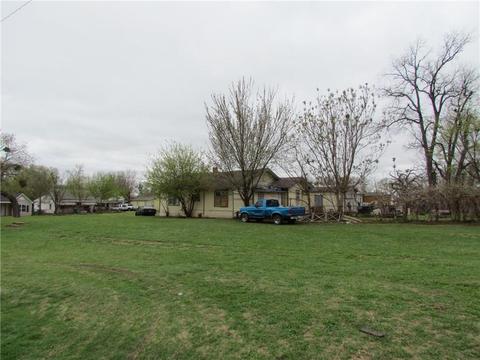 420 E Perkins Ave, Guthrie, OK 73044 photo 5