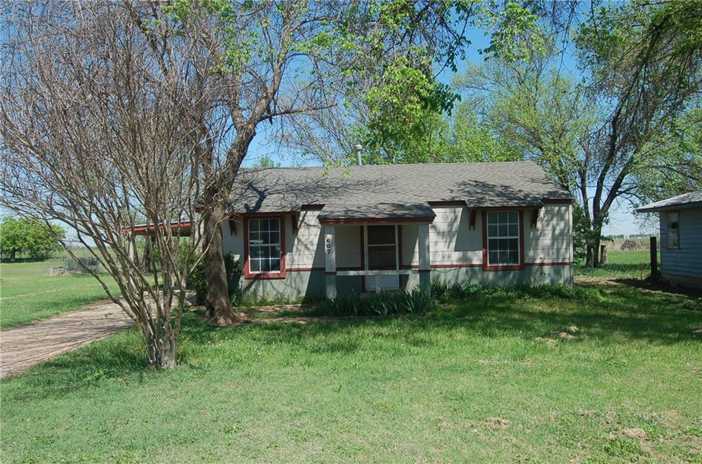 607 W Elm, Tuttle, OK 73089 photo 2
