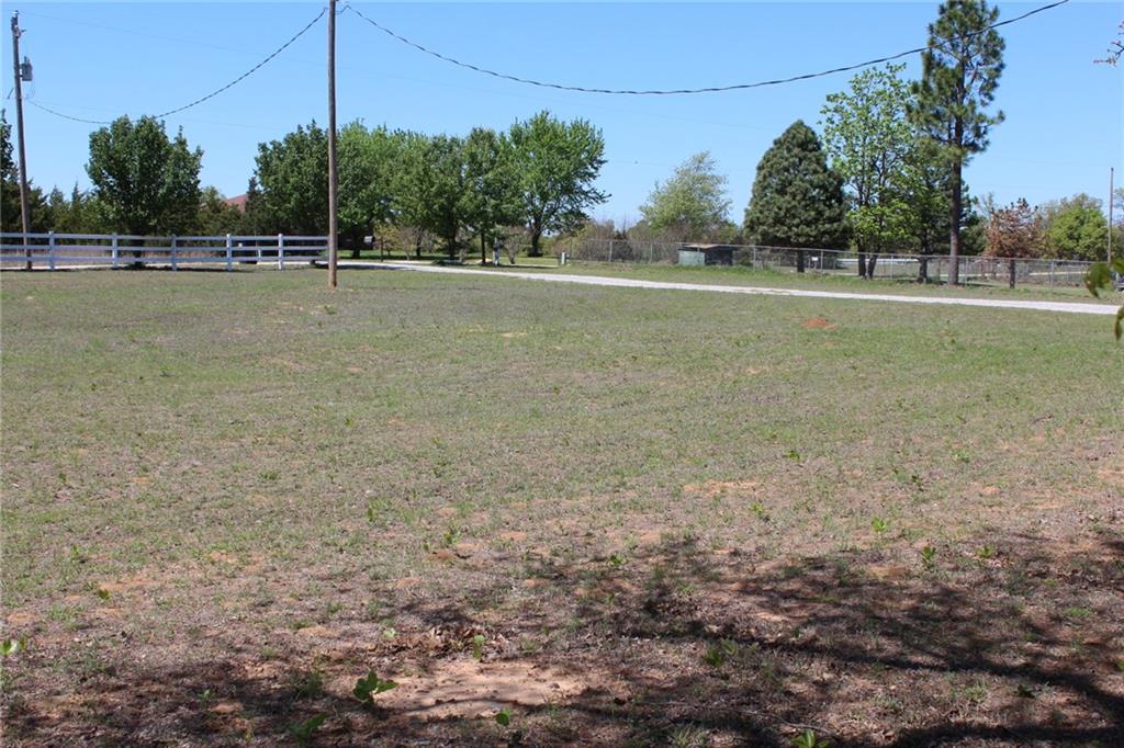 213 Moran, Mcloud, OK 74851 photo 4