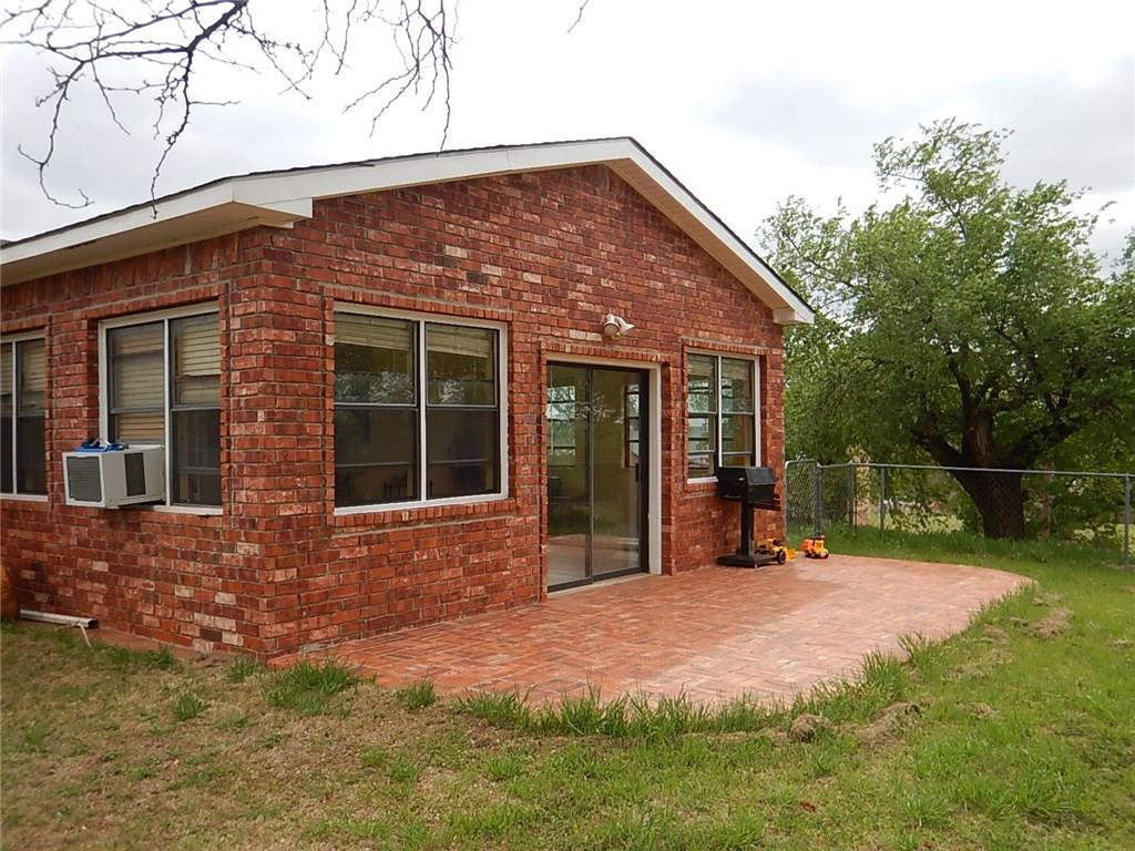 901 E Clay Ave, Cheyenne, OK 73628 photo 9