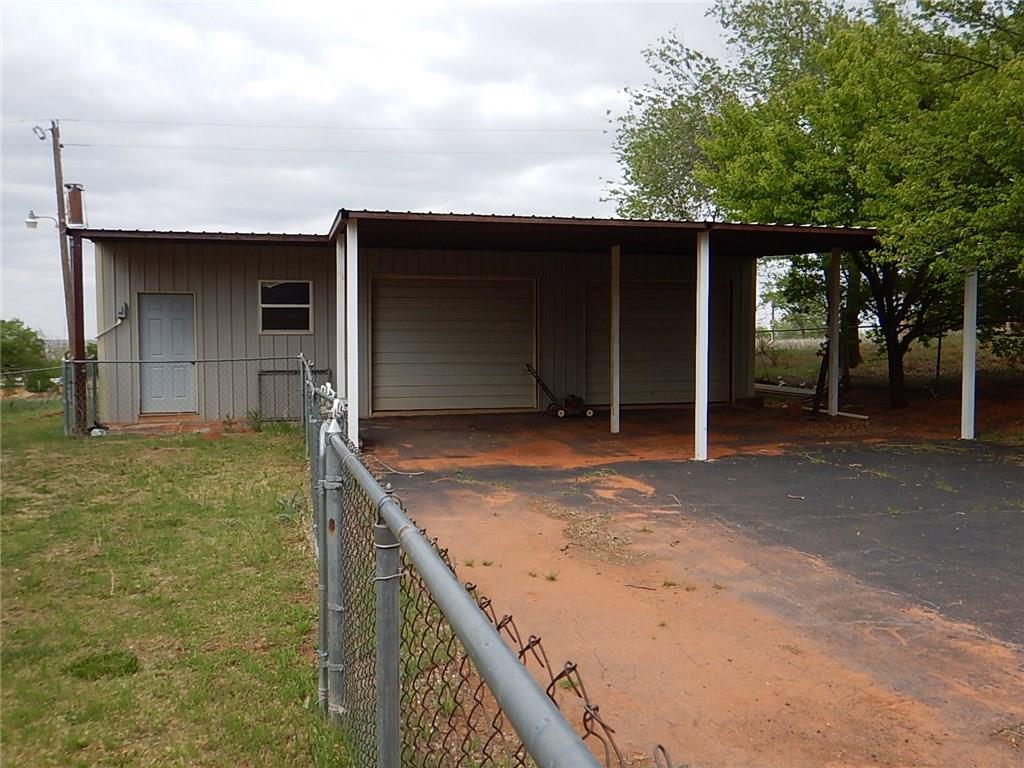 901 E Clay Ave, Cheyenne, OK 73628 photo 5