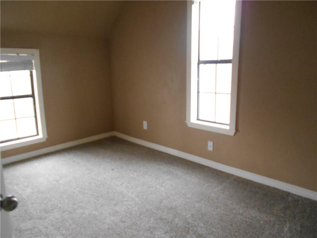 327 S Maple St, Crescent, OK 73028 photo 14