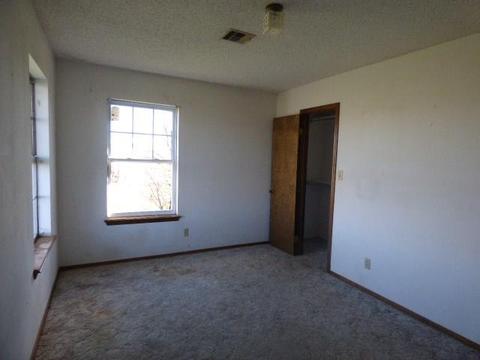 Undisclosed, Olustee, OK 73560 photo 13