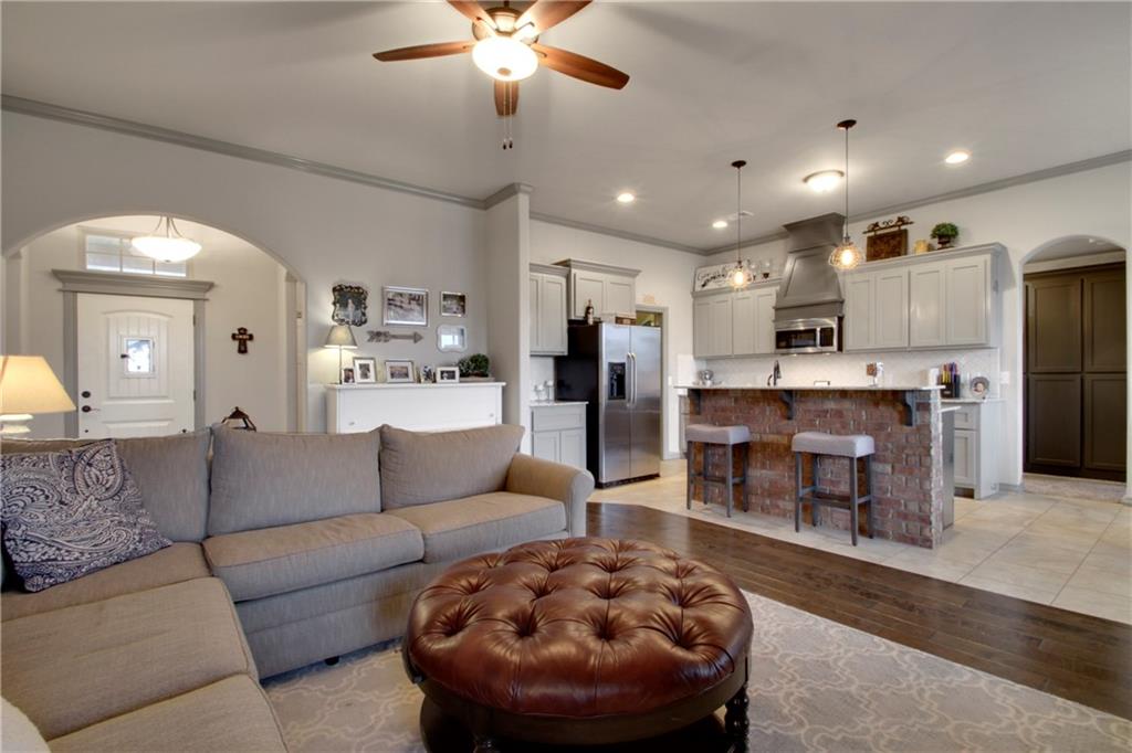 4908 Champlain Pl, Edmond, OK 73025 photo 7