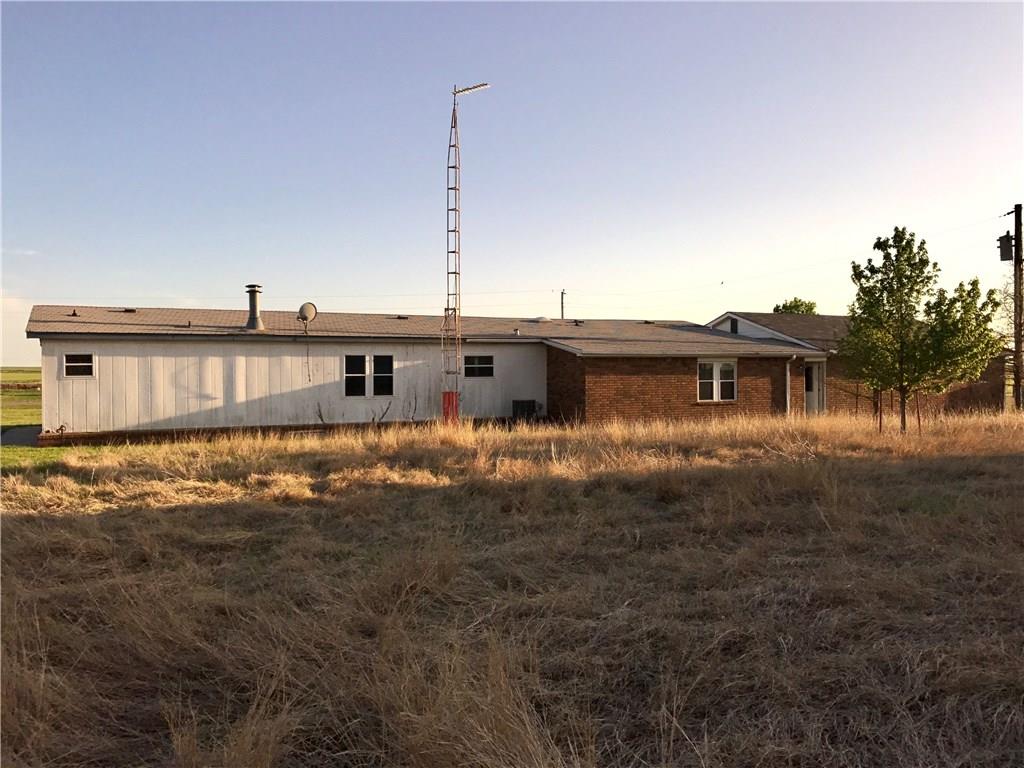 21455 E 1260 Rd, Sentinel, OK 73664 photo 2