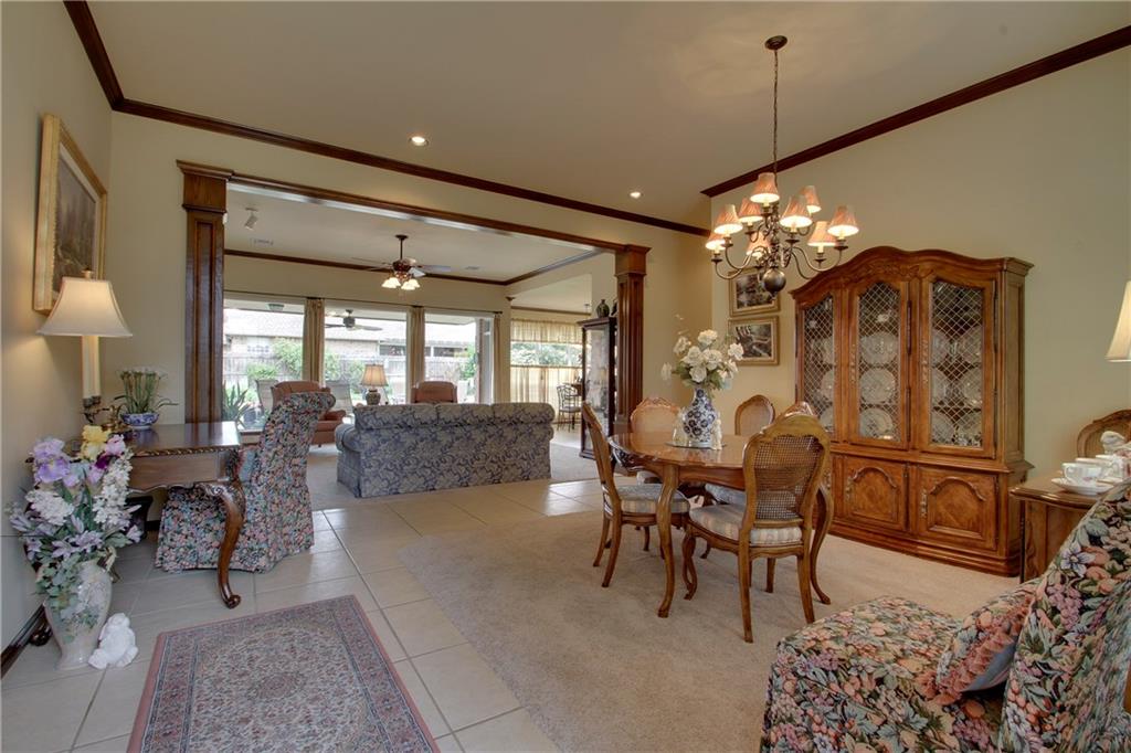 139 Wright Cir, Edmond, OK 73013 photo 4