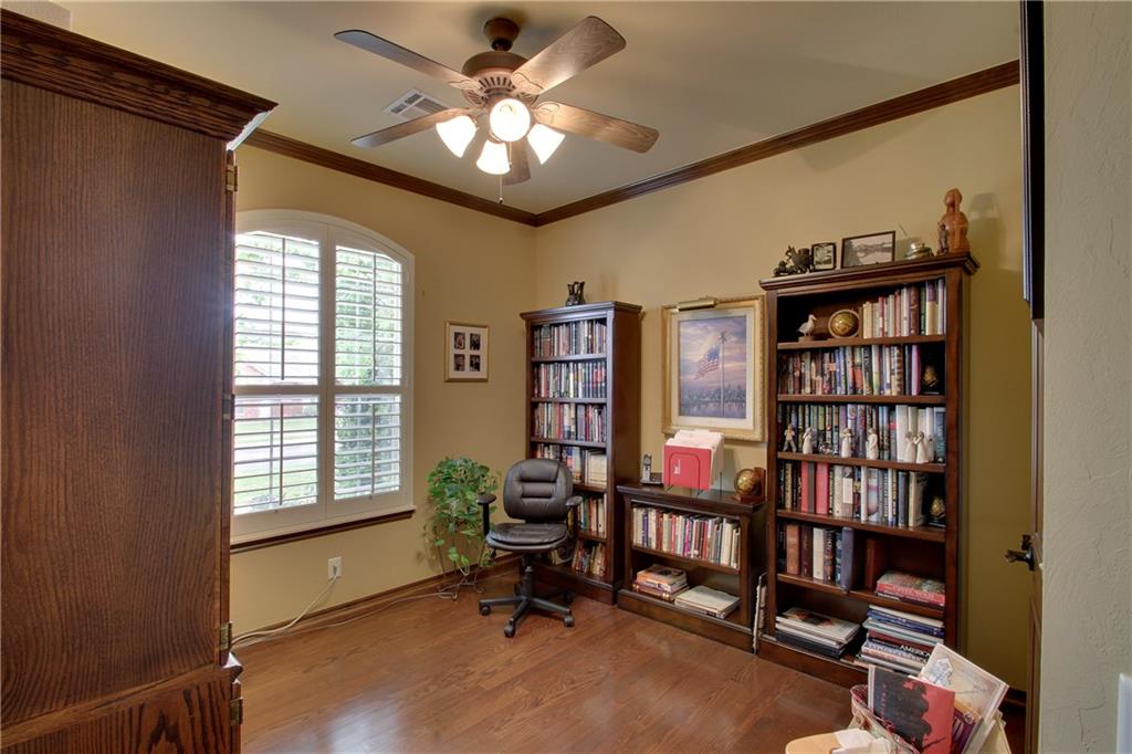 139 Wright Cir, Edmond, OK 73013 photo 18