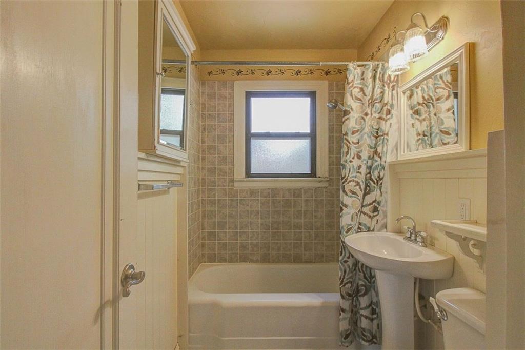 1380 Classen, Norman, OK 73071 photo 27