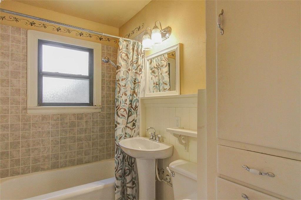 1380 Classen, Norman, OK 73071 photo 28