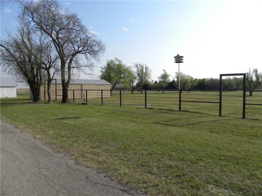 1746 Cr 1260, Tuttle, OK 73089 photo 18
