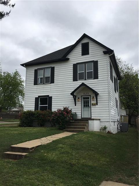 523 E Warner, Guthrie, OK 73044 photo 2