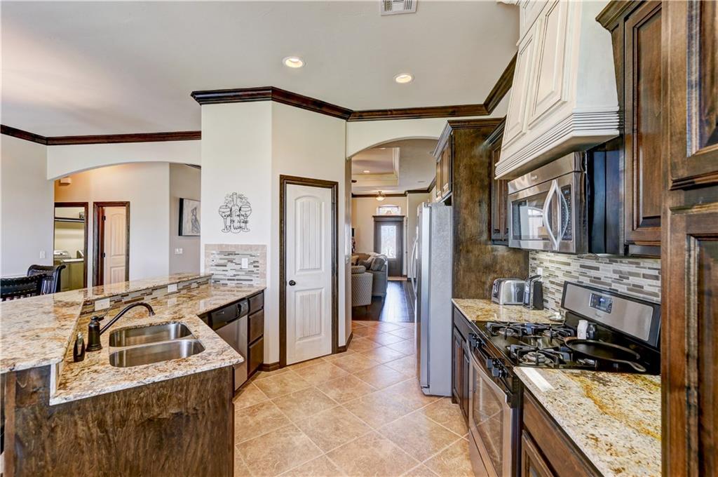 505 Summit Crest Ln, Norman, OK 73071 photo 13