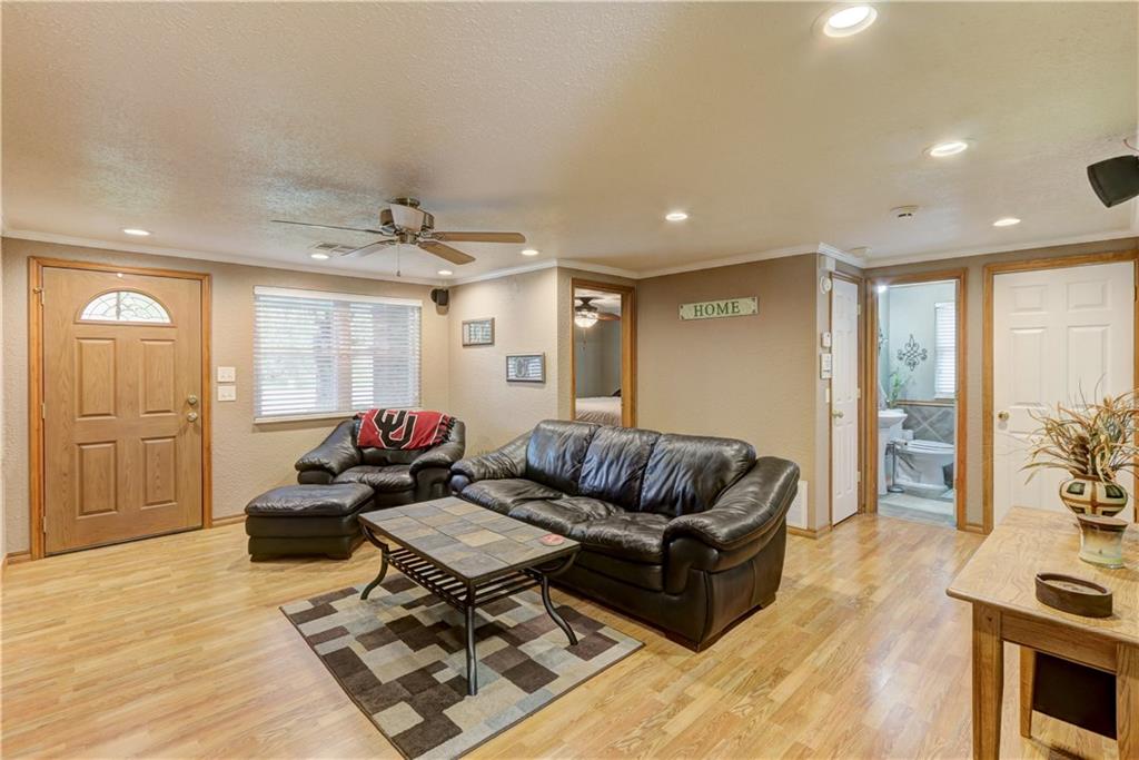 1012 Lapwing Rd, Edmond, OK 73003 photo 5