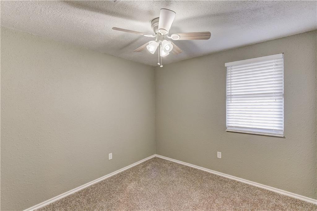 1012 Lapwing Rd, Edmond, OK 73003 photo 17