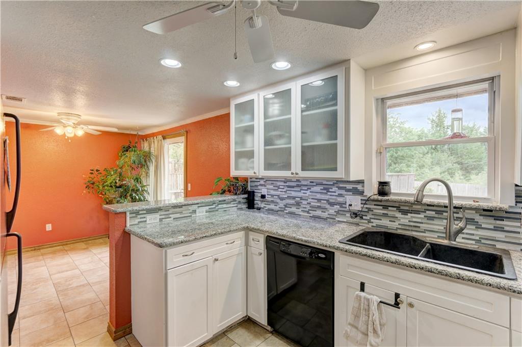1012 Lapwing Rd, Edmond, OK 73003 photo 8
