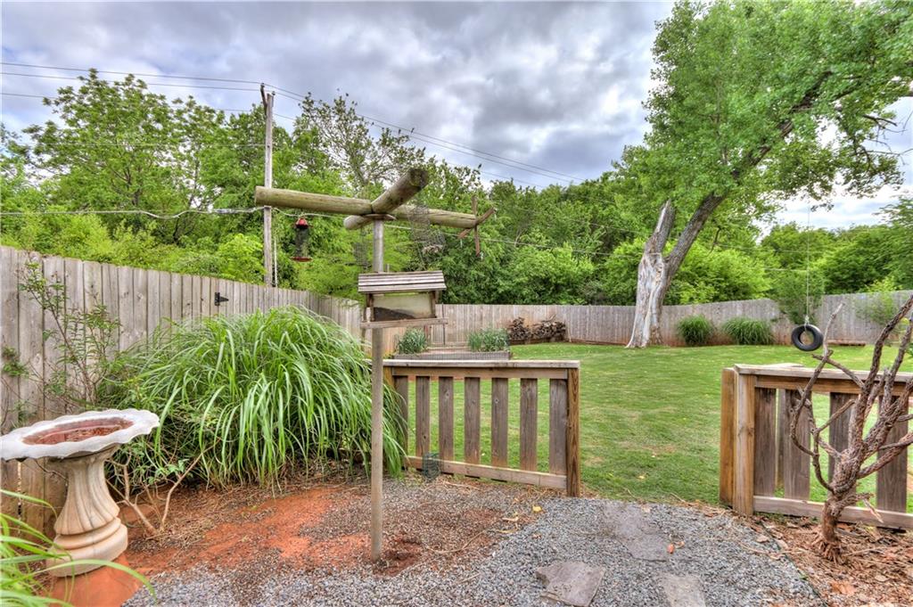 1012 Lapwing Rd, Edmond, OK 73003 photo 29