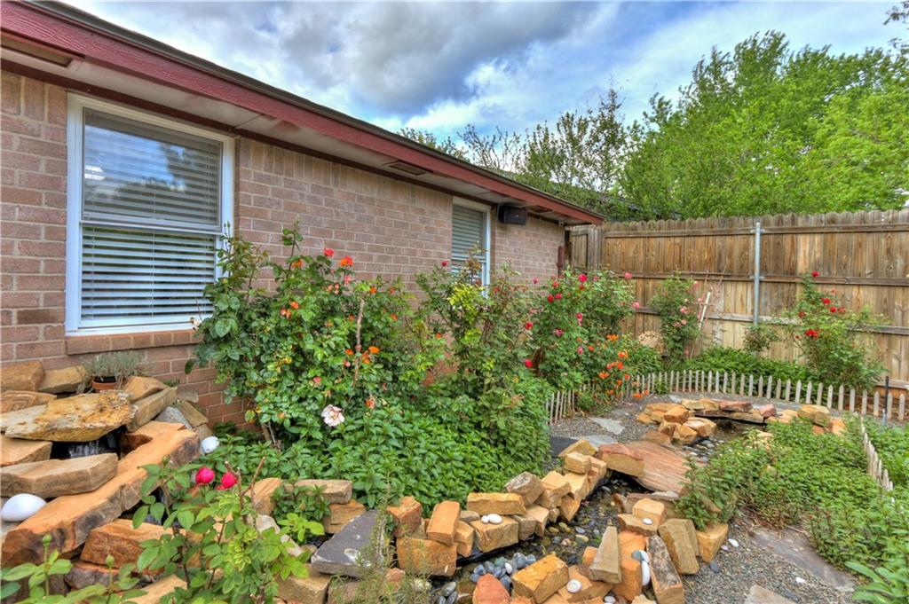 1012 Lapwing Rd, Edmond, OK 73003 photo 25