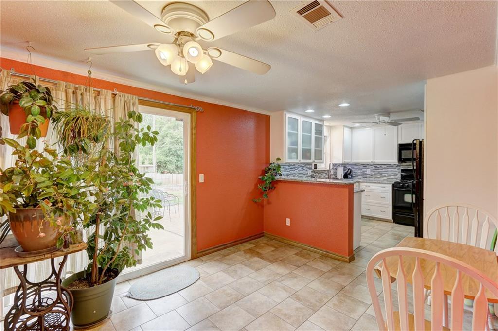 1012 Lapwing Rd, Edmond, OK 73003 photo 6