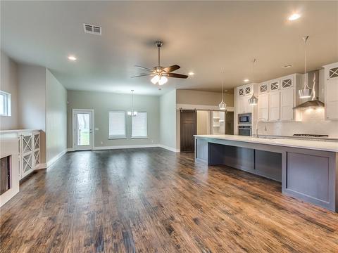 1320 Atalon Dr, Moore, OK 73160 photo 6