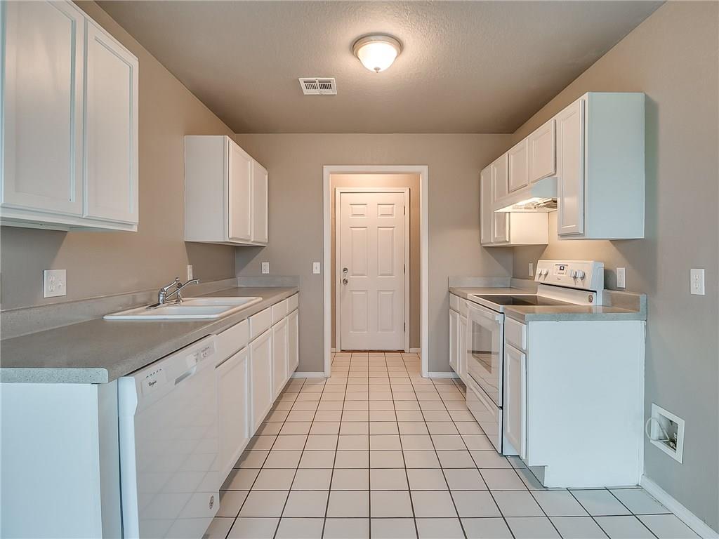 3032 Pinelake St, Norman, OK 73071 photo 9