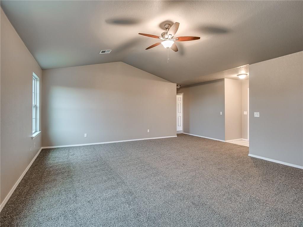 3032 Pinelake St, Norman, OK 73071 photo 2