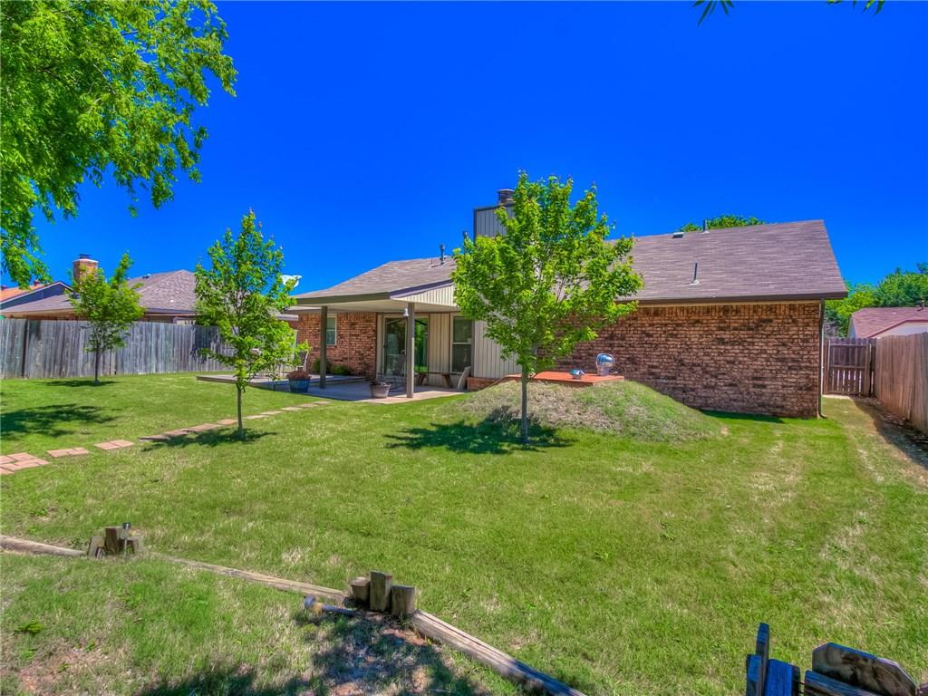 825 Lakecrest, Moore, OK 73170 photo 8