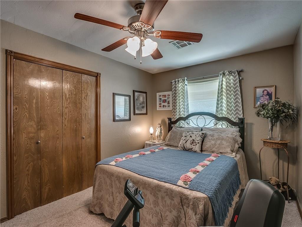 825 Lakecrest, Moore, OK 73170 photo 26