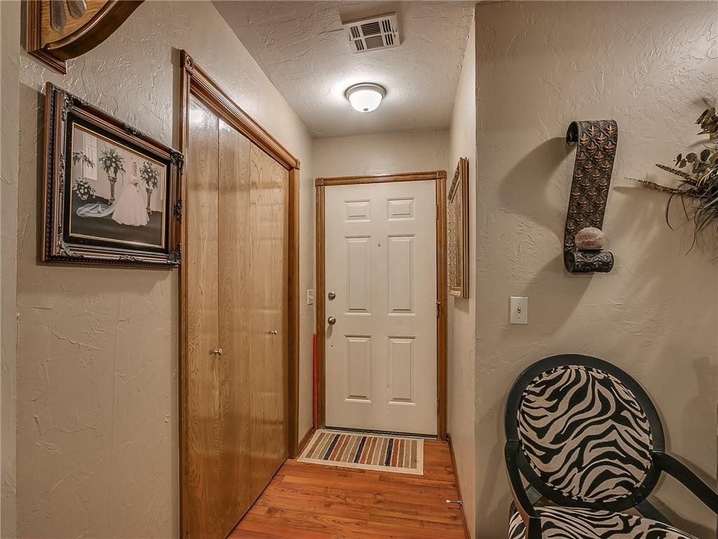825 Lakecrest, Moore, OK 73170 photo 11