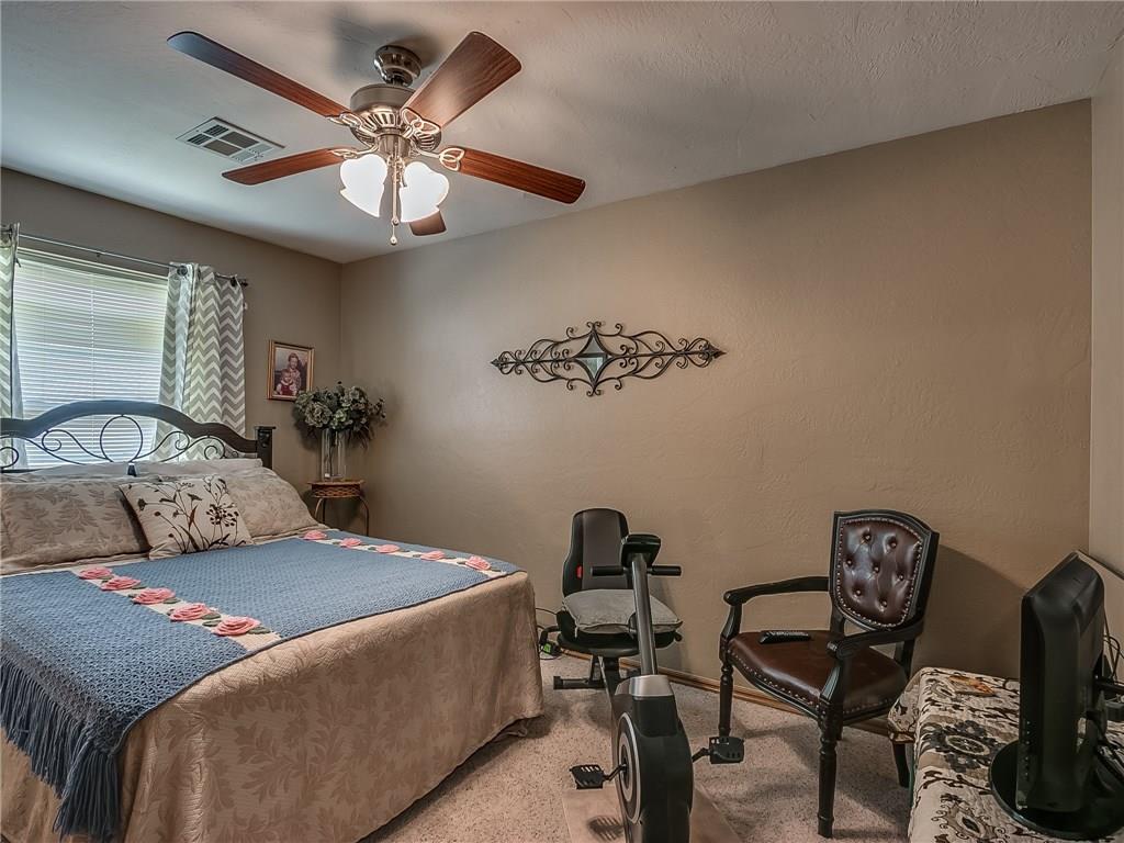 825 Lakecrest, Moore, OK 73170 photo 25