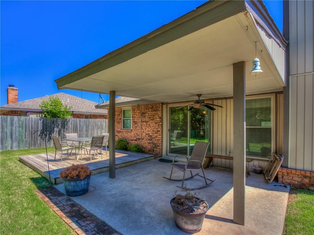 825 Lakecrest, Moore, OK 73170 photo 4
