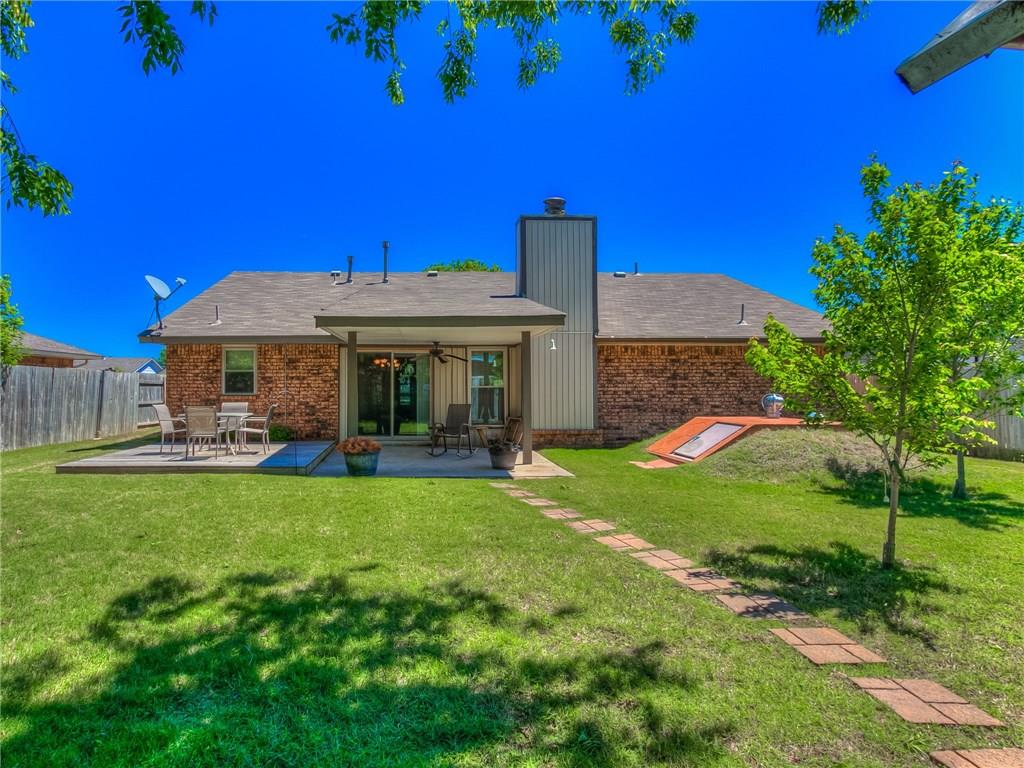 825 Lakecrest, Moore, OK 73170 photo 7