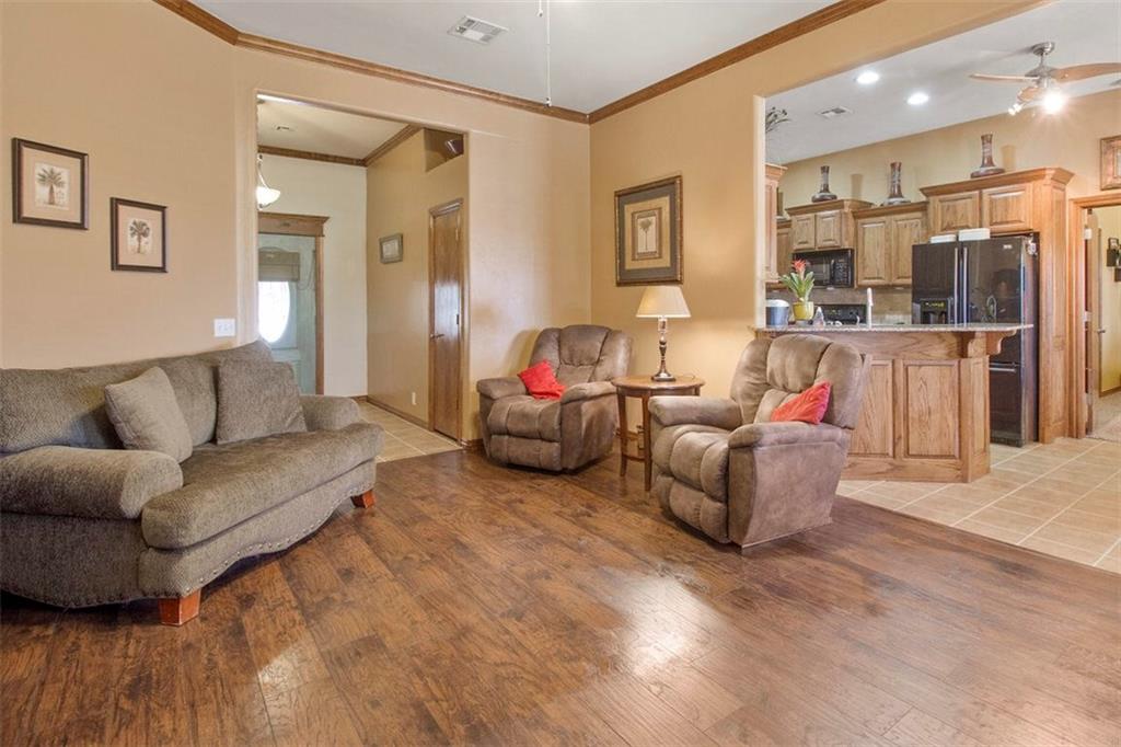 6911 Lewis, Tuttle, OK 73089 photo 8