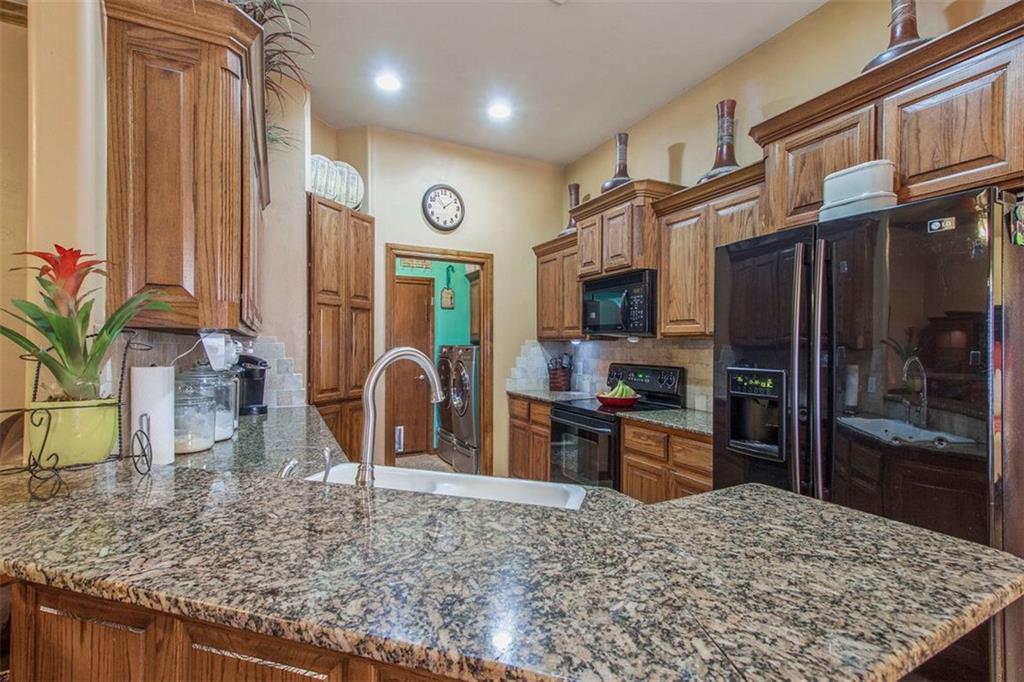 6911 Lewis, Tuttle, OK 73089 photo 12