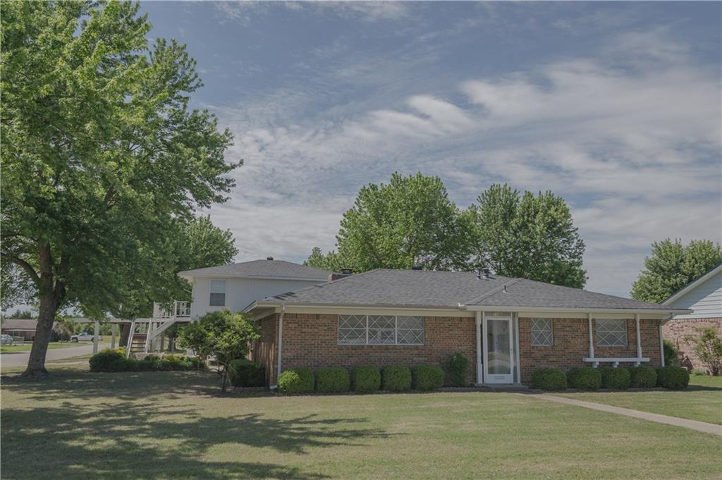 1106 E Hanna Ave, Davis, OK 73030 photo 1