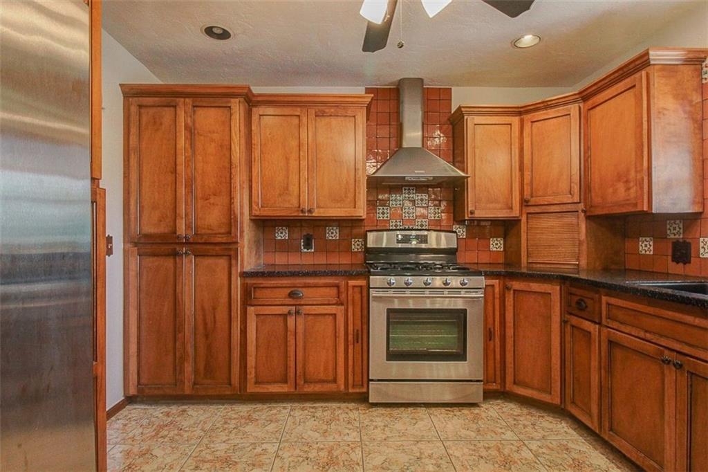 129 SE 27 St, Moore, OK 73160 photo 4