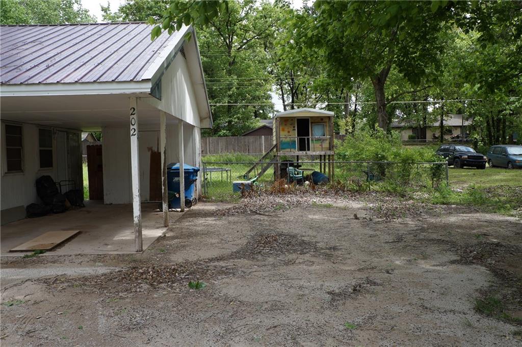 202 7th, Perkins, OK 74059 photo 2