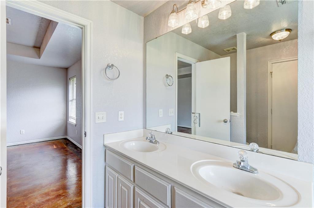 124 SE 26th St, Moore, OK 73160 photo 22