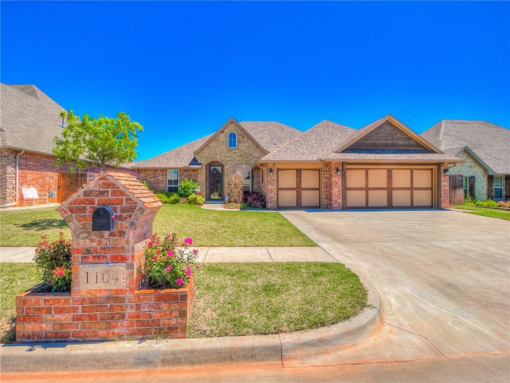 1104 Ryan Rd, Moore, OK 73160 photo 2