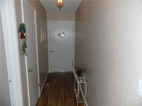 323 N Broadway, Binger, OK 73009 photo 5