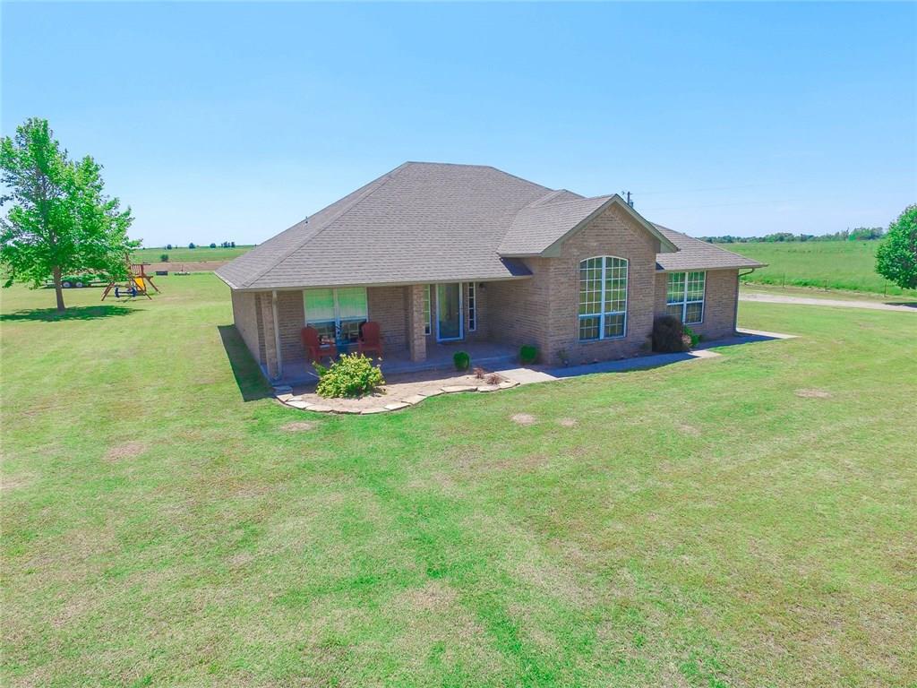 1420 E Silver City Rdg, Tuttle, OK 73089 photo 4