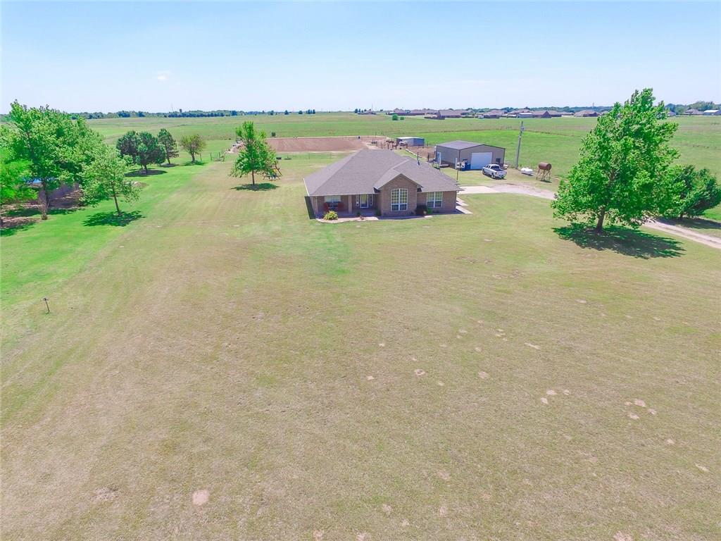 1420 E Silver City Rdg, Tuttle, OK 73089 photo 1